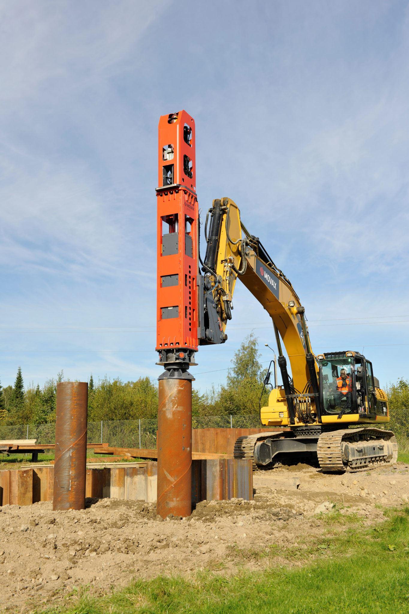 Movax DH Hammer sitting on top of a tube pile